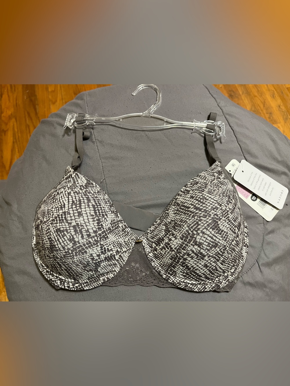 Natori Gray Lace Underwire Bra
